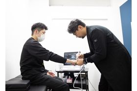 鶴橋整形外科クリニック 鶴橋駅の写真