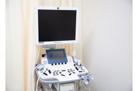 山下医院 寝屋川市駅 エコーをはじめ、内科診療に必要な機器を設備しておりますの写真