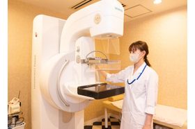 聖ローザクリニック乳腺外科 東戸塚駅 女性スタッフが検査を対応しますの写真