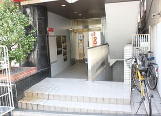 大塚・栄一クリニック 大塚駅(東京都) 建物入口の写真