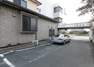田宮医院 荒尾駅(熊本県) こちらの駐車場もご利用できます。の写真