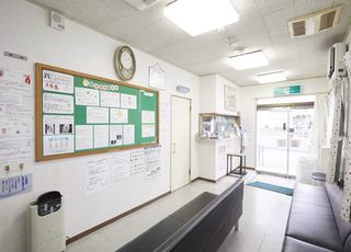 徳竹医院 南鳩ヶ谷駅 待合室の写真