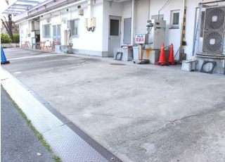 ひしだ耳鼻咽喉科 黄金駅(愛知県) 医院裏にも2台分駐車場がありますの写真