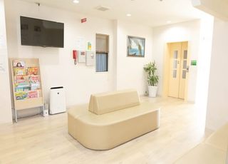 木戸整形外科 武庫之荘駅 待合室の写真