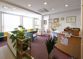 長田皮フ科医院 西鈴蘭台駅 待合室の写真