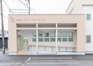 東通りレディースクリニック 秋田駅 外観の写真