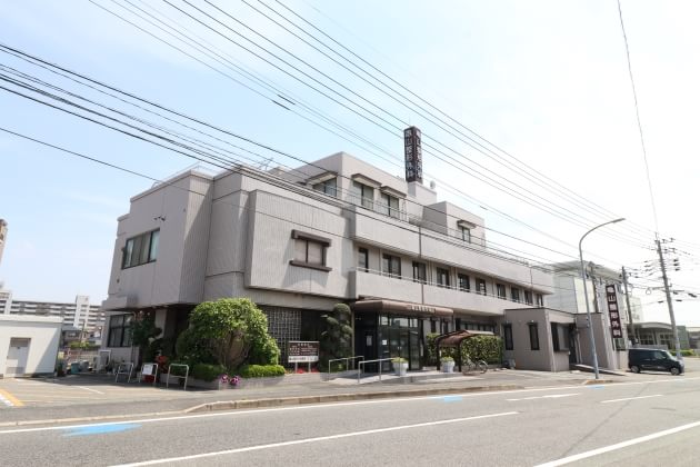 亀山整形外科医院 古賀駅 1の写真